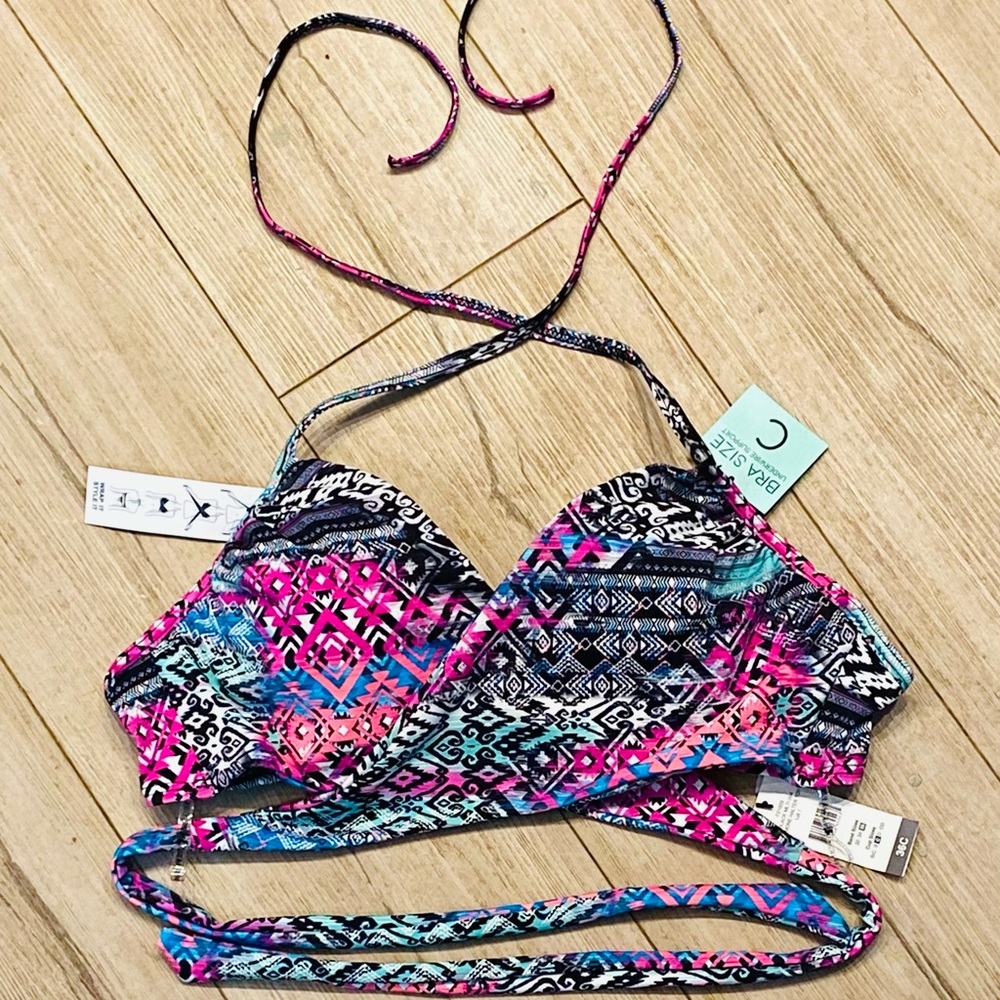 NWT Sundazed bikini set. 36C/M